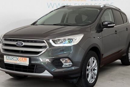 Ford Kuga 41.925 km 14.689 &euro; Duisburg 47138