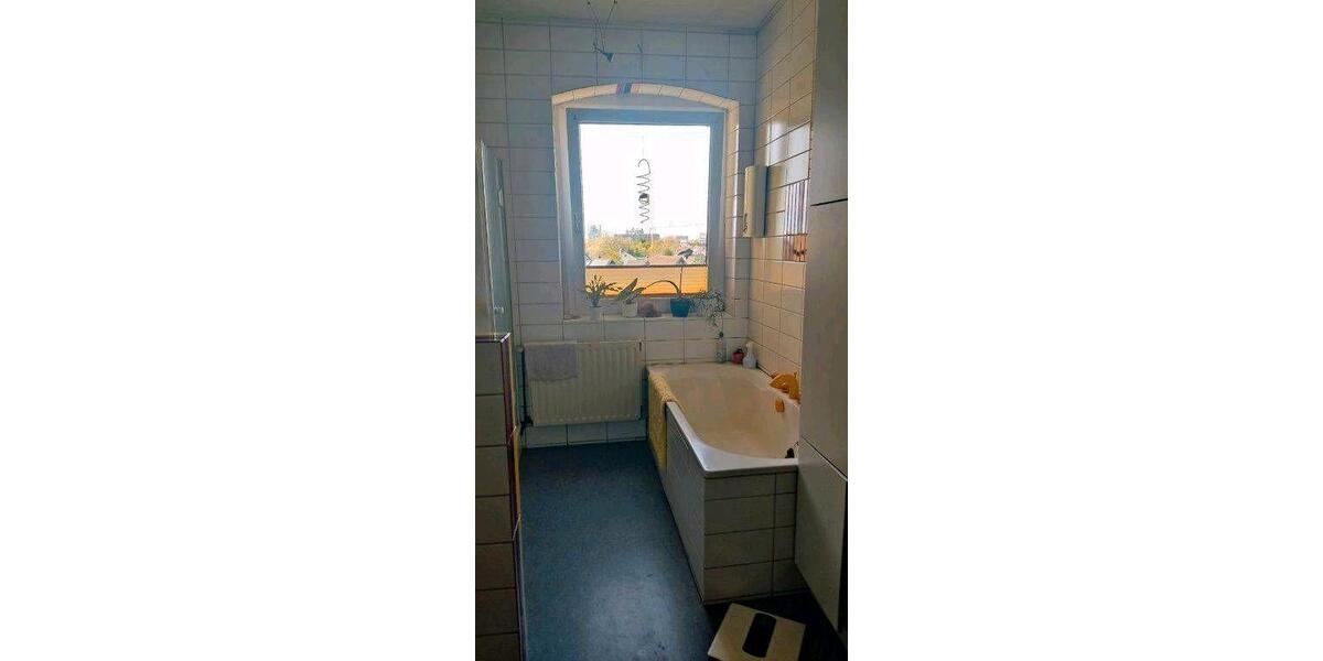 Etagenwohnung Düsseldorf Stadtbezirk 6 - 5 Zimmer, 131 m&sup2;, 470.000&euro; | Angebot:26414899