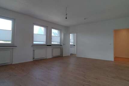 Wohnung Krefeld Cracau - 1 Zimmer, 40 m&sup2;, 420&euro; | Angebot:26896865