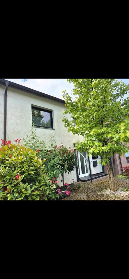 gepflegtes Reihenmittelhaus zu verkaufen... zimmer