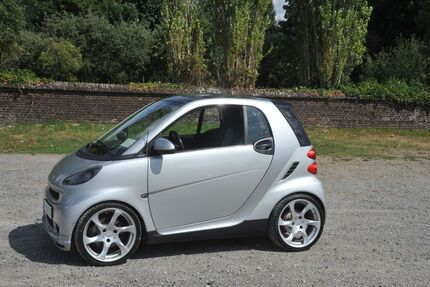 Smart ForTwo 107.000 km 5.700 € Oberhausen 46045