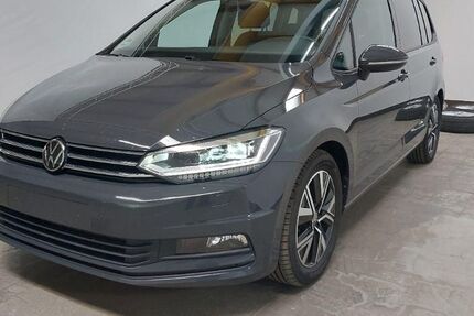 VW Touran 32.000 km 28.700 &euro; Meerbusch 40668