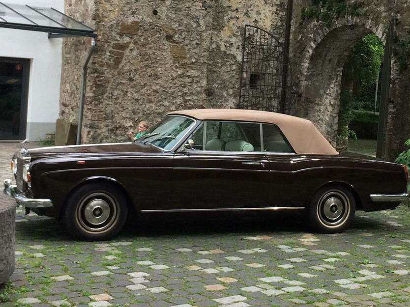 Rolls Royce Corniche 22.007 km 69.000 € Krefeld 47804