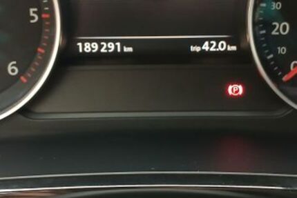 VW Touareg 189.291 km 15.950 &euro; Duisburg 47169