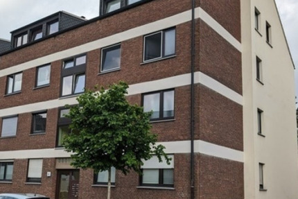 Moderne 2,5-Zi-Wohnung–Voll möbliert–Erstbezug nach Kernsanierung zimmer