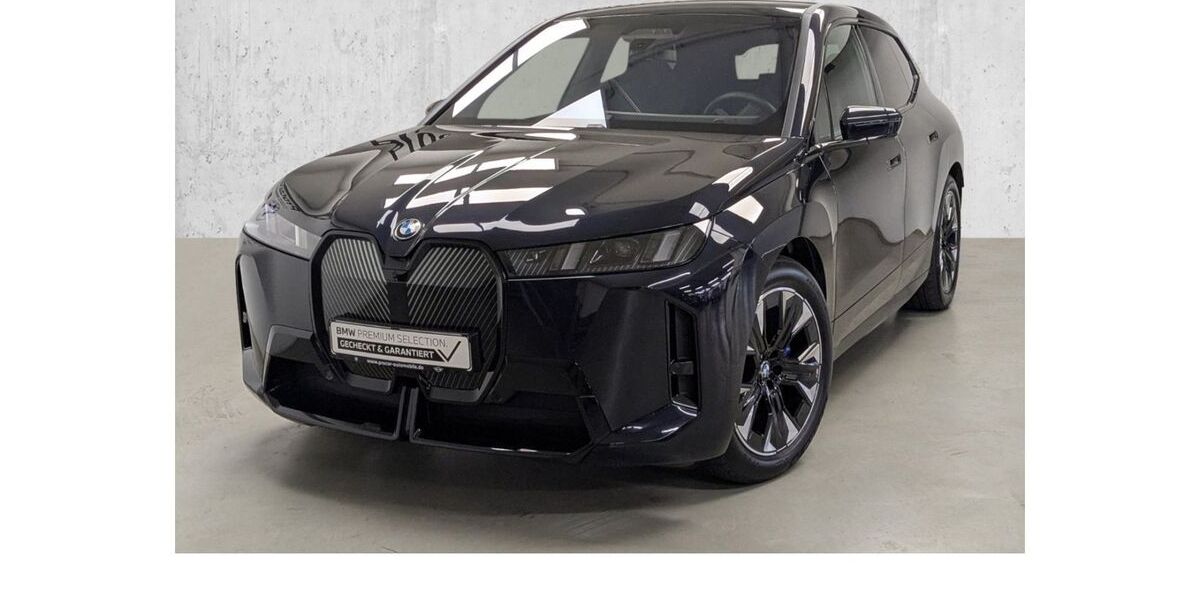 BMW iX 22.226 km 66.990 &euro; Düsseldorf 40595