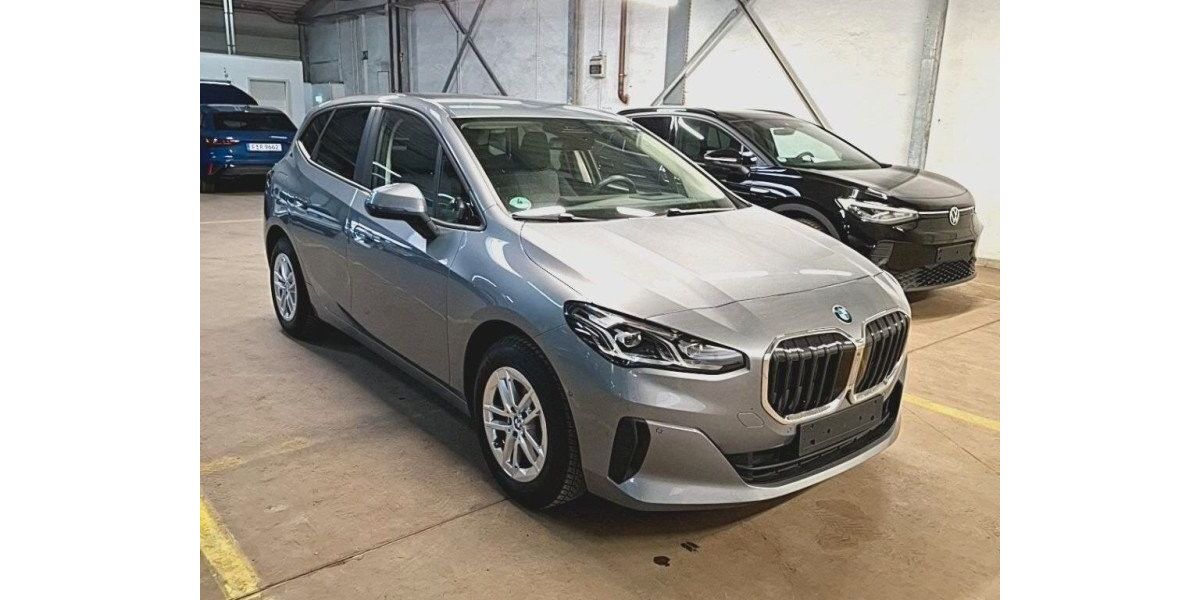BMW 218 Active Tourer 37.000 km 23.880 &euro; Oberhausen 46149