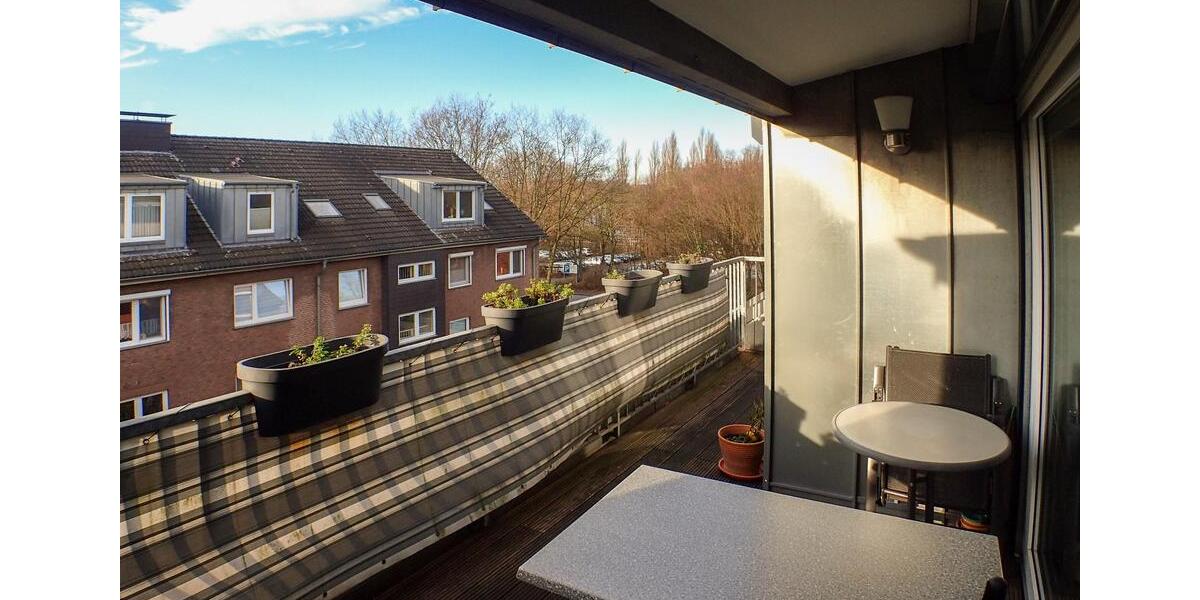 Sonnige 3,5-Zimmer-Dachgeschosswohnung mit Dachterrasse, 105 m² 3.5 zimmer