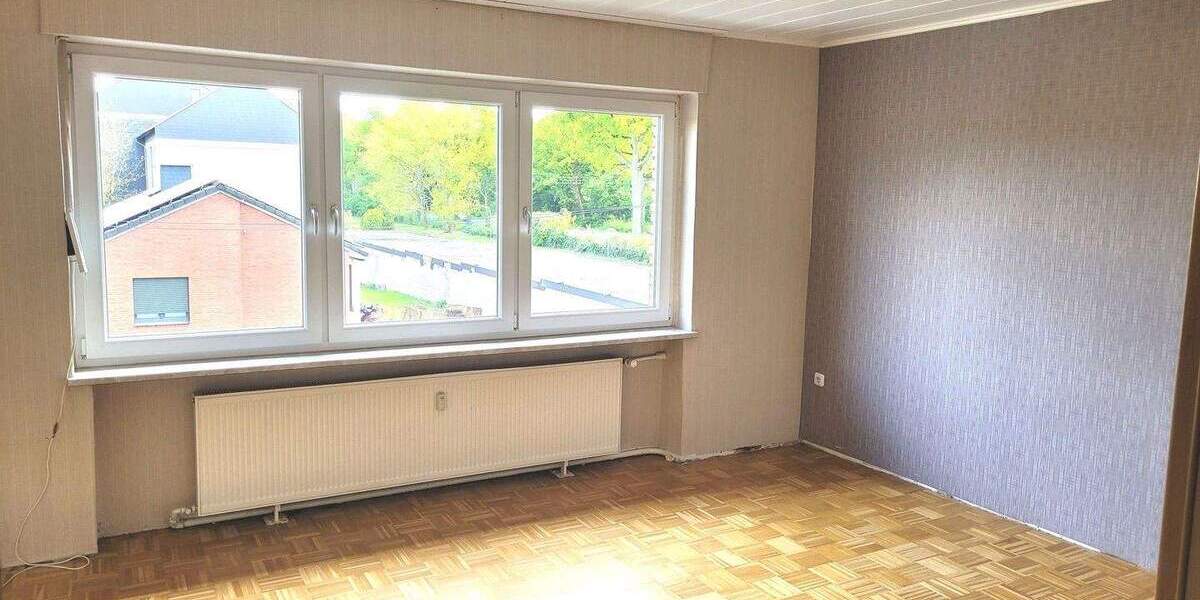 Mehrfamilienhaus, Wohnhaus Dorsten Holsterhausen - 8 Zimmer, 223 m&sup2;, 350.000&euro; | Angebot:25409987