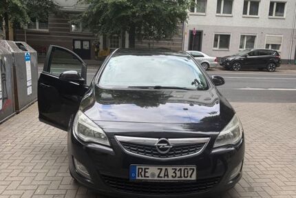 Opel Astra 245.000 km 2.200 &euro; Düsseldorf 40211