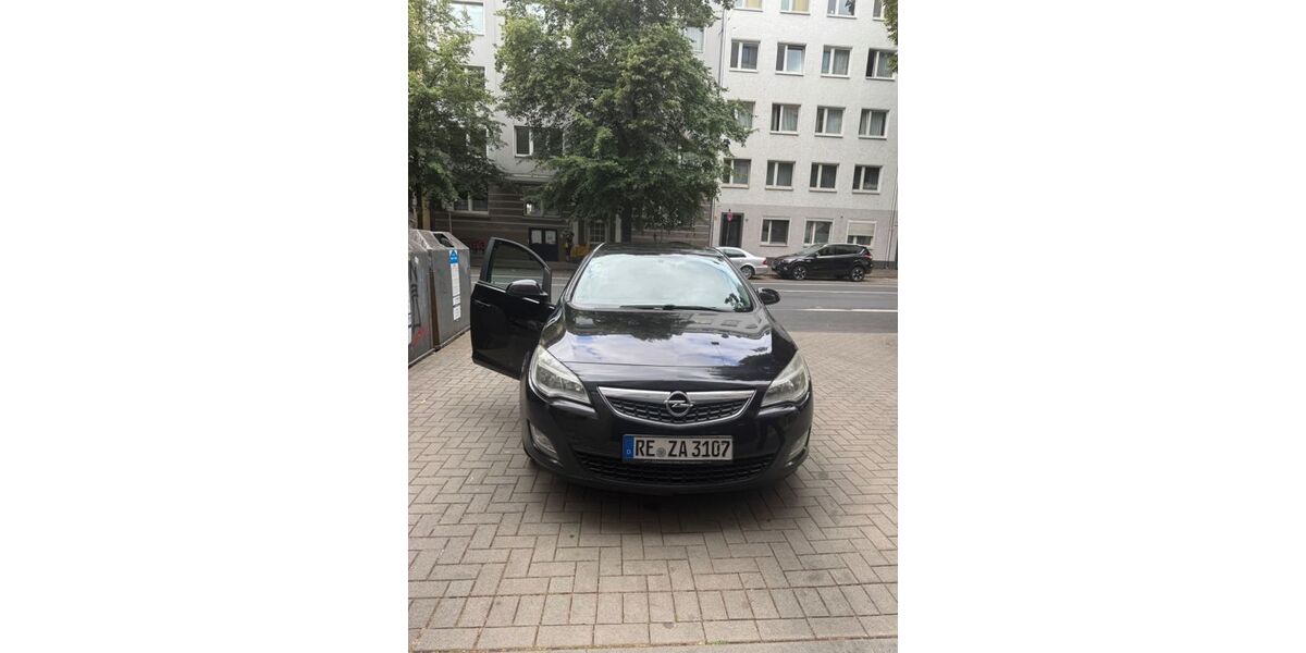 Opel Astra 245.000 km 2.200 &euro; Düsseldorf 40211