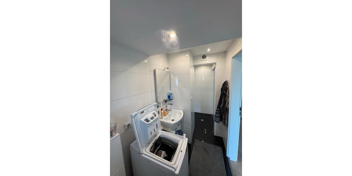 Dachgeschoßwohnung Bochum Bochum-Mitte - 2 Zimmer, 61 m&sup2;, 119.000&euro; | Angebot:27248890