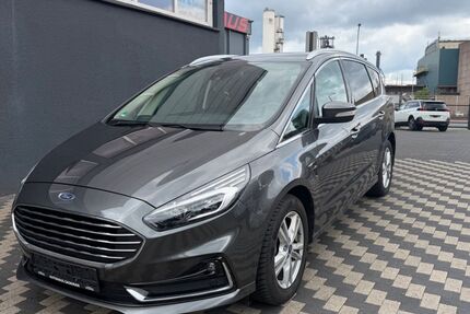 Ford S-Max 106.593 km 16.950 &euro; Duisburg 47259