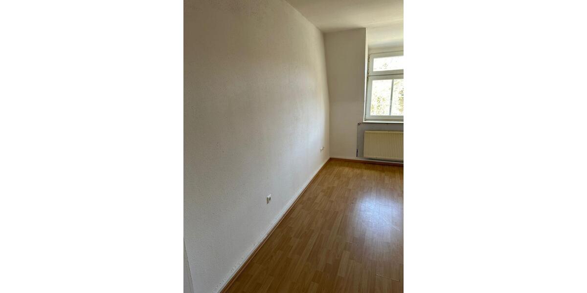 Dachgeschoßwohnung Oberhausen Osterfeld - 2 Zimmer, 70 m&sup2;, 400&euro; | Angebot:26178556