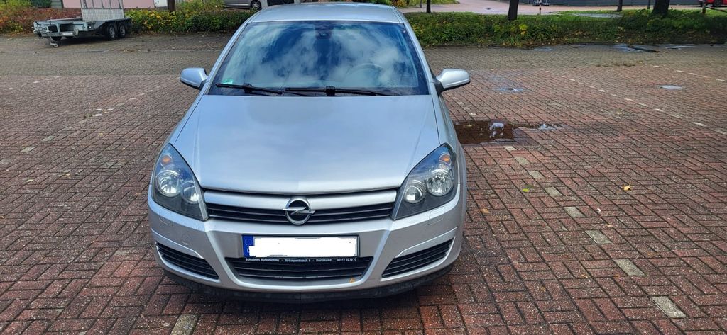 Opel Astra 215.784 km 800 € Recklinghausen 45663