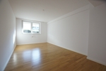 Moderne und großzügige 5 Zimmer-Wohnung über zwei Etagen mit separatem Eingang und Einbauküche - Maisonettenwohnung Düsseldorf Heerdt | Angebot:26971454
