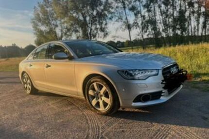 Audi quattro 40.500 km 22.999 &euro; Marl 45772