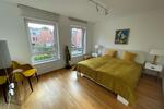 Doppelhaushälfte Düsseldorf Niederkassel - 4 Zimmer, 150 m&sup2;, 3.400&euro; | Angebot:25851866