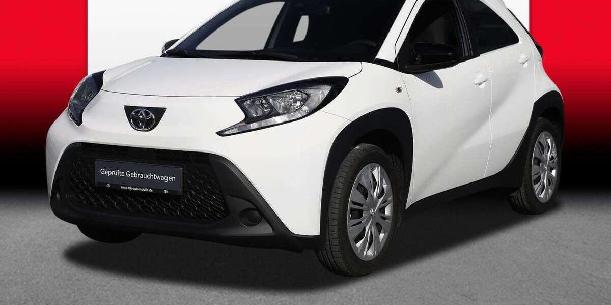 Toyota Aygo 23.700 km 12.689 &euro; Oberhausen 46149