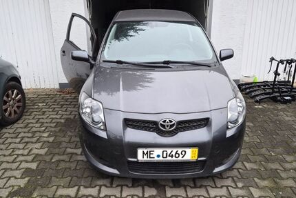 Toyota Auris 169.000 km 1.500 &euro; Erkrath 40699