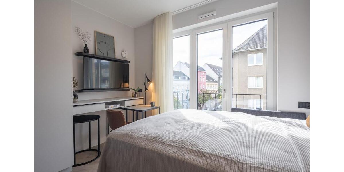 Modernes, voll möbliertes Studio in Top-Lage Düsseldorf -ab 01.02 1 zimmer