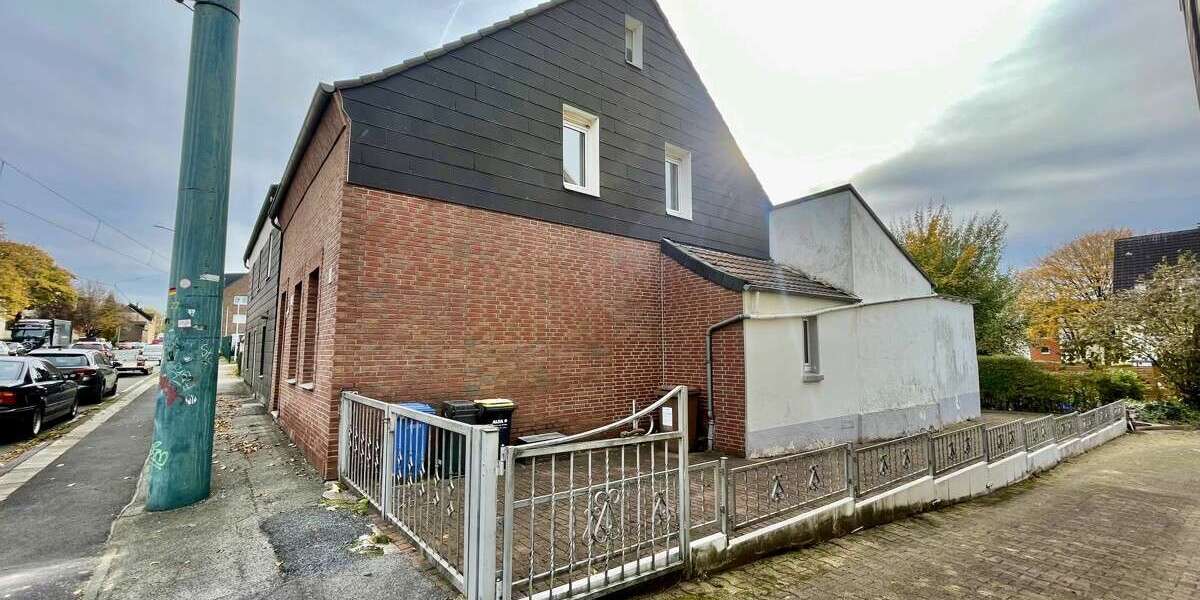 Haus zum Kaufen in Essen 249.000 € 121 m² 6 zimmer