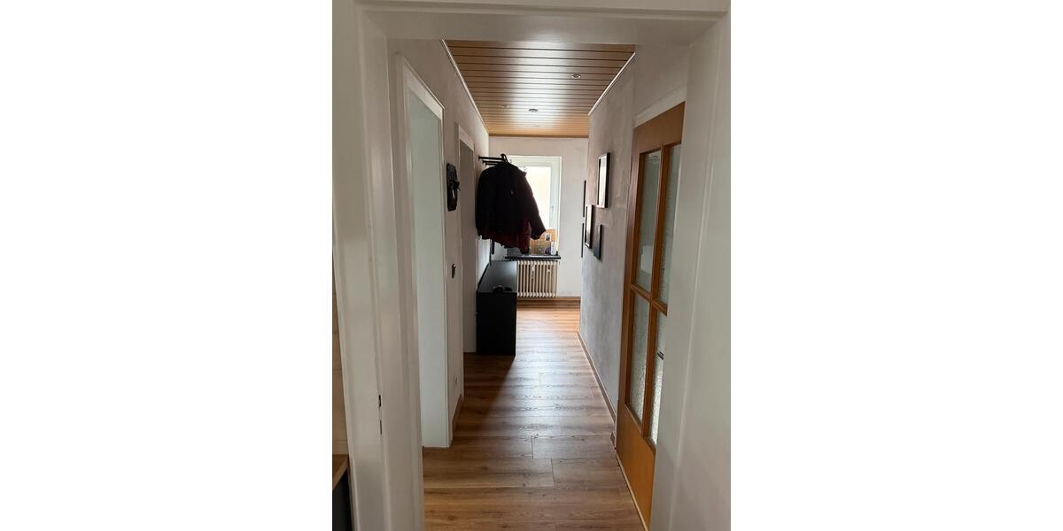 Etagenwohnung Wesel - 4 Zimmer, 94 m&sup2;, 890&euro; | Angebot:26226625