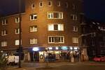 Etagenwohnung Düsseldorf Rath - 3 Zimmer, 92 m&sup2;, 1.250&euro; | Angebot:25774715