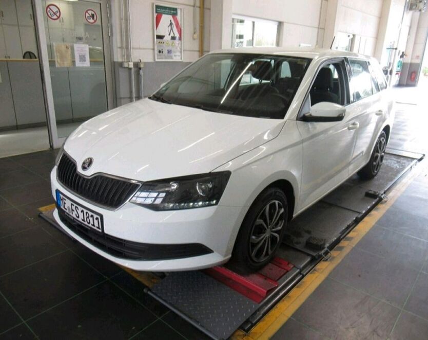 Skoda Fabia 142.000 km 7.200 € Erkrath 40699