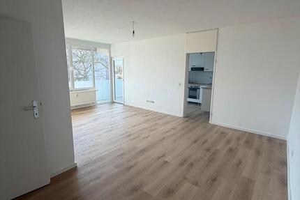 helle 3 ZKB Wohnung mit Loggia und Keller in Krefeld Dießem 3 zimmer