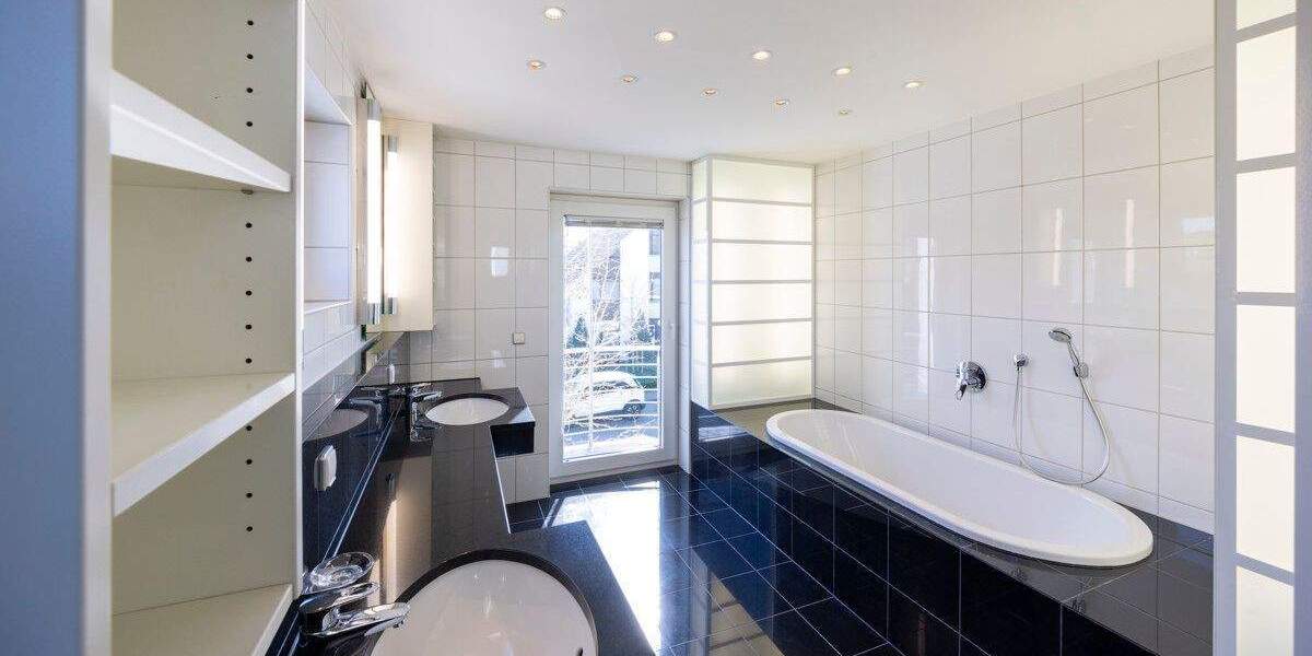 In Top-Wohnlage von Meerbusch-Lank! Lichtdurchflutetes Architektenhaus im Bauhausstil 5 zimmer