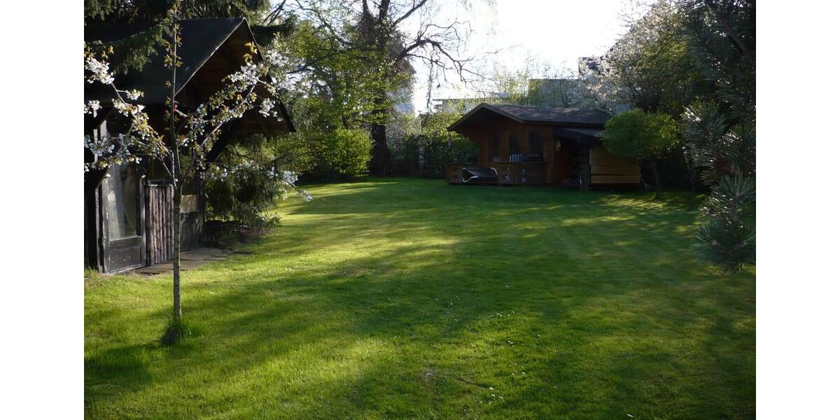 Einfamilienhaus Bottrop - 10 Zimmer, 210 m&sup2;, 599.000&euro; | Angebot:25944100