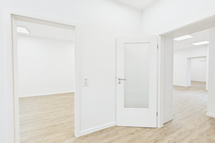 Gewerbeobjekt Krefeld Dießem - 850&euro; | Angebot:27453264
