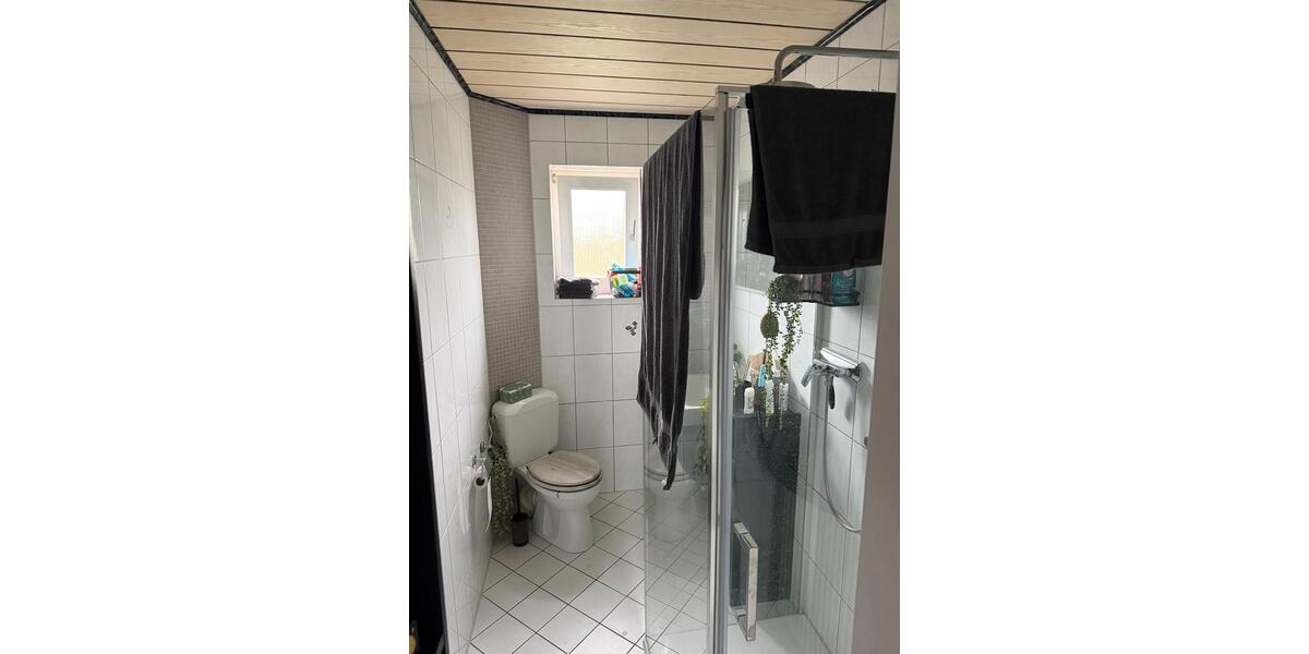 Etagenwohnung Wesel - 4 Zimmer, 94 m&sup2;, 890&euro; | Angebot:26226625
