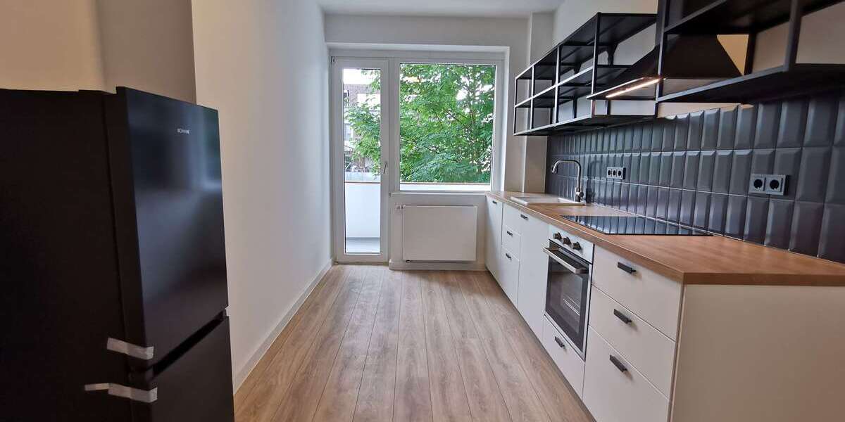 Etagenwohnung Düsseldorf Unterrath - 2 Zimmer, 50 m&sup2;, 850&euro; | Angebot:26437082