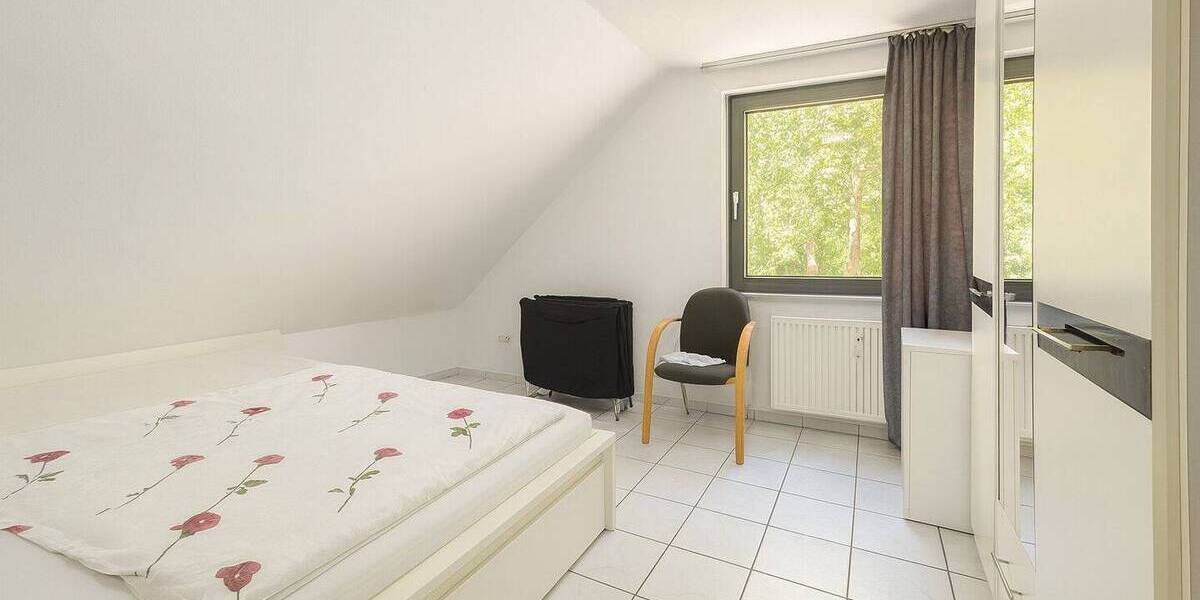 Mehrfamilienhaus, Wohnhaus Ratingen West - 6 Zimmer, 176 m&sup2;, 719.000&euro; | Angebot:25689197