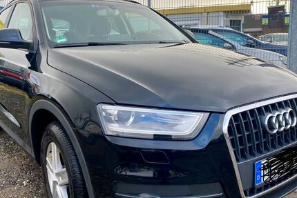 Audi Q3 165.000 km 10.650 &euro; Düsseldorf 40231