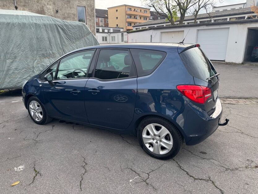 Opel Meriva 138.000 km 5.950 € Duisburg 47058