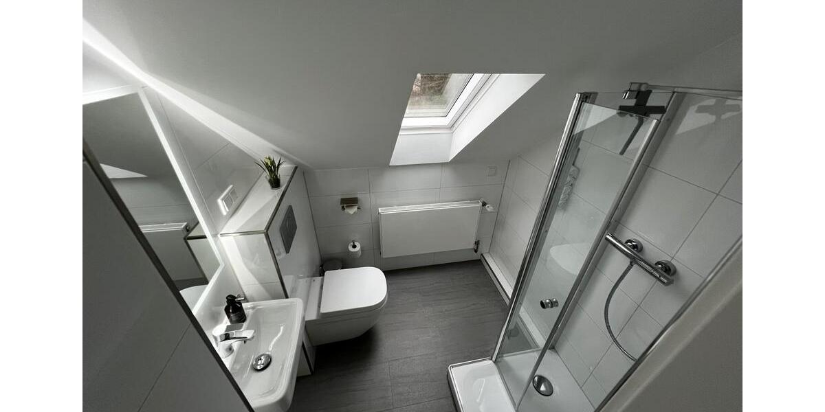 Reihenhaus Mülheim an der Ruhr Mellinghofen - 9 Zimmer, 248 m&sup2;, 675.000&euro; | Angebot:24611100