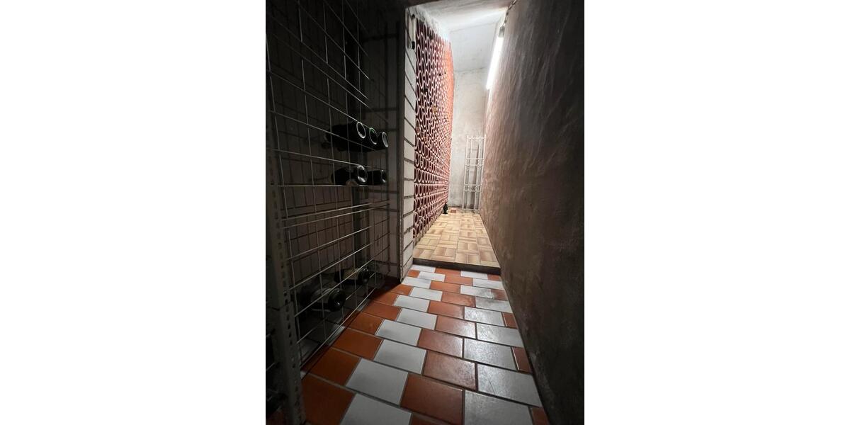 Reihenhaus Mülheim an der Ruhr Mellinghofen - 9 Zimmer, 248 m&sup2;, 698.000&euro; | Angebot:24611100