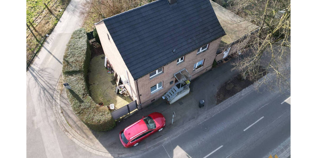 Verkauf: Vorankündigung - Einfamilienhaus mit Einliegerwohnung in Altenessen-Nord ! zimmer