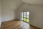 Doppelhaushälfte Düsseldorf Stadtbezirk 5 - 3.5 Zimmer, 100 m&sup2;, 2.500&euro; | Angebot:26276442