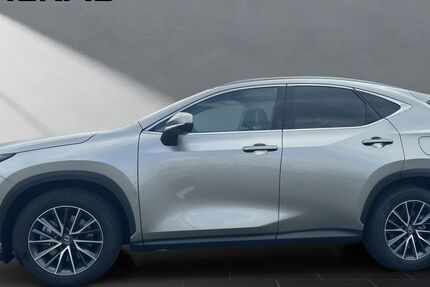 Lexus NX 450h 16.891 km 53.450 &euro; Wesel 46485
