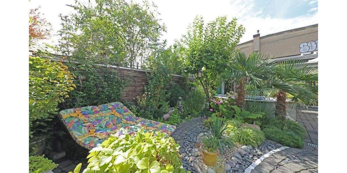 Reihenmittelhaus Düsseldorf Lierenfeld - 3 Zimmer, 130 m&sup2;, 425.000&euro; | Angebot:25631739