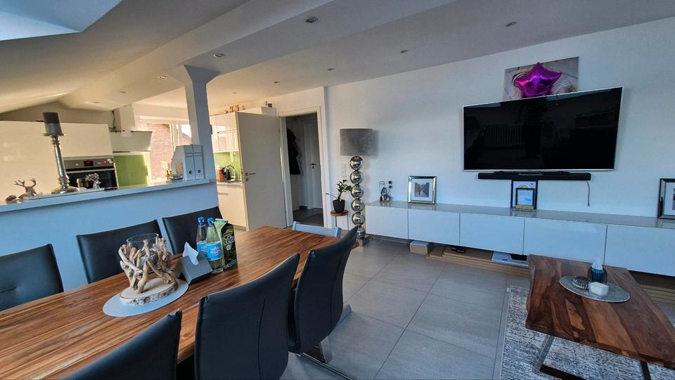 Wohnung 2 Etage mit 65qm WFL zimmer