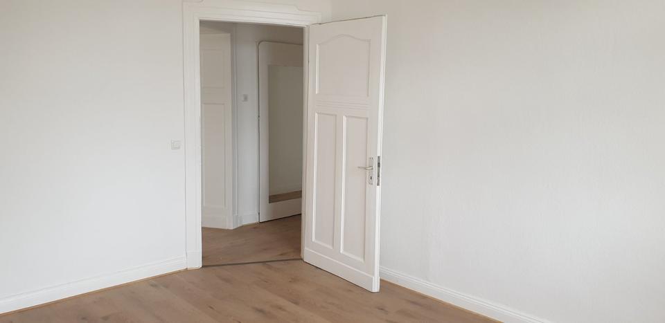 Etagenwohnung Duisburg Rheinhausen - 3 Zimmer, 76 m&sup2;, 530&euro; | Angebot:25377361