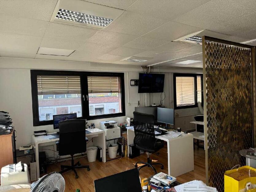 Ca. 60 m² großes Einzelbüro mit optionalem Lager und idealer Anbindung in Ratingen