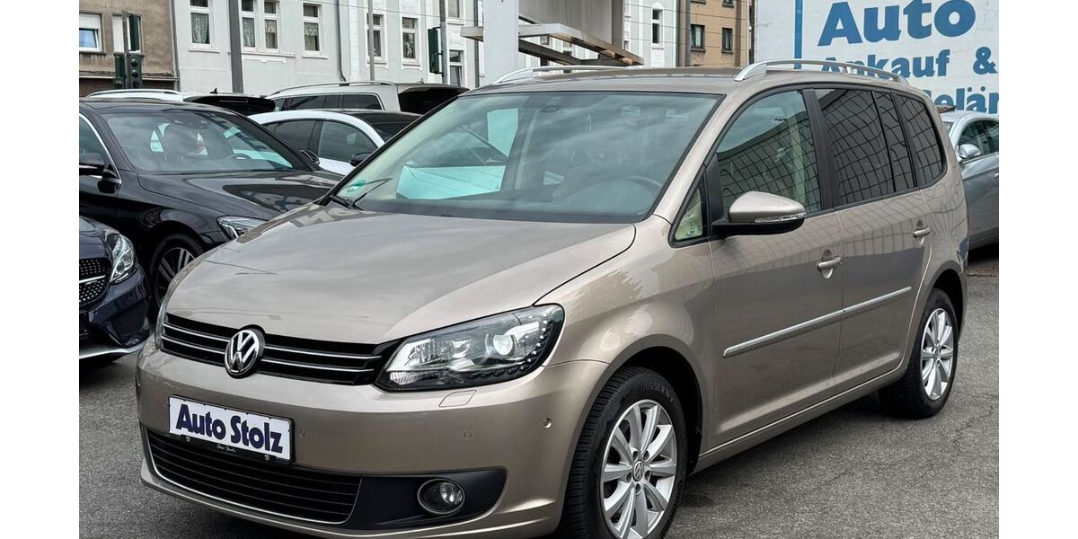 VW Touran 99.224 km 9.950 &euro; Oberhausen 46045