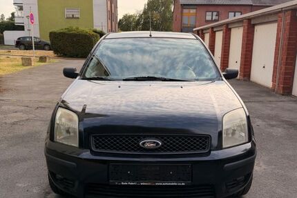 Ford Fusion 159.000 km 1.500 &euro; Oberhausen 46049