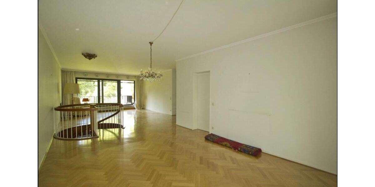 Maisonettenwohnung Düsseldorf Düsseltal - 4 Zimmer, 170 m&sup2;, 930.000&euro; | Angebot:26414875